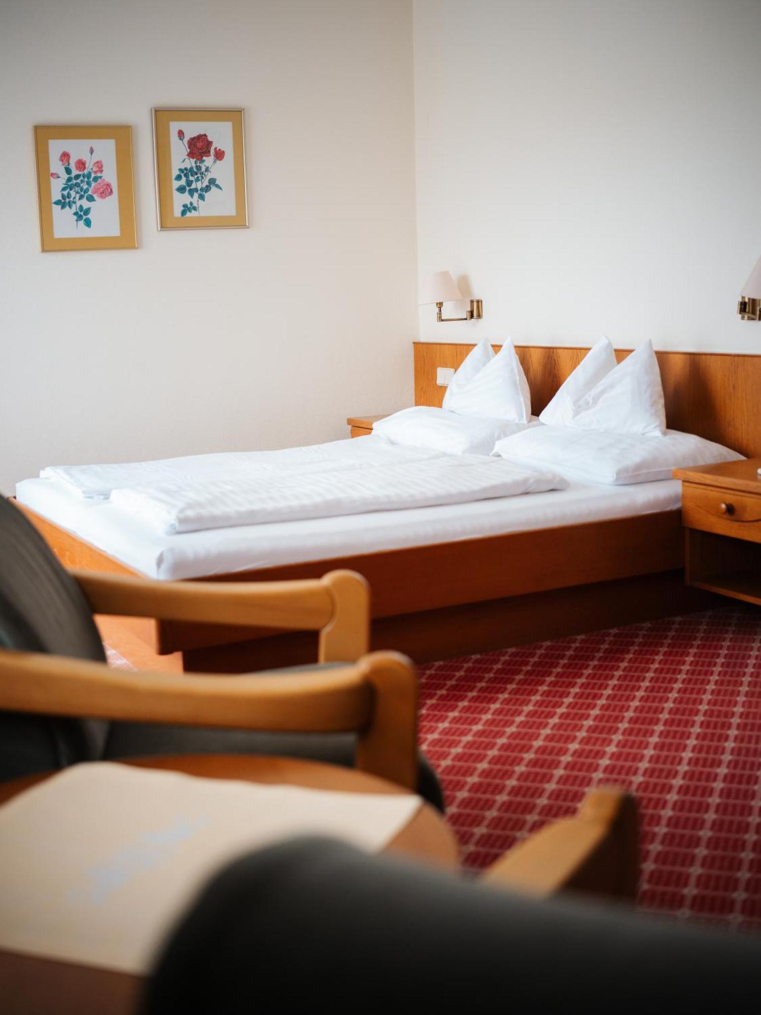 Seehotel Ressmann 드로볼라흐암파케르시 외부 사진